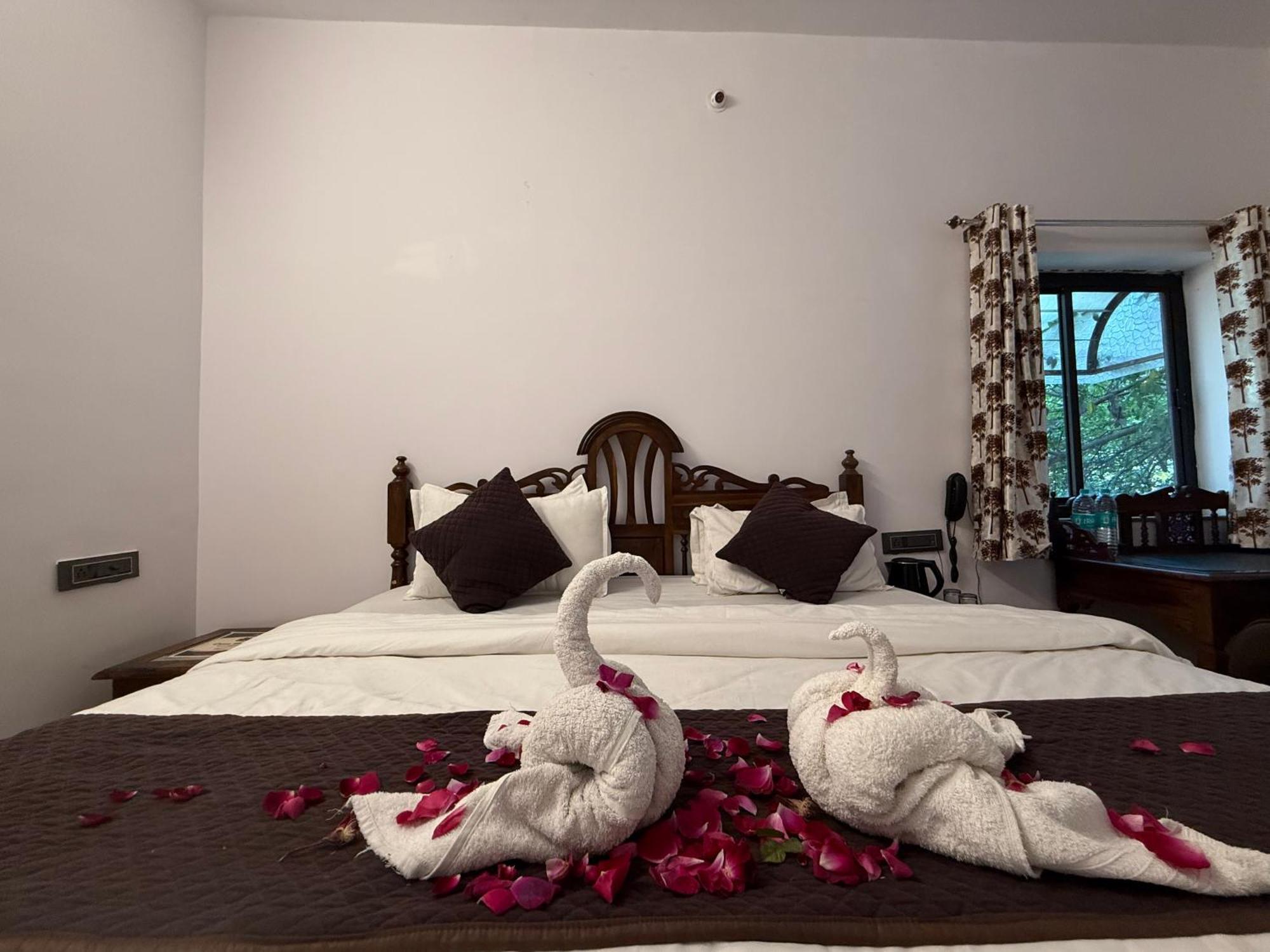 Hotel Green Heaven Resort Пушкар Екстериор снимка
