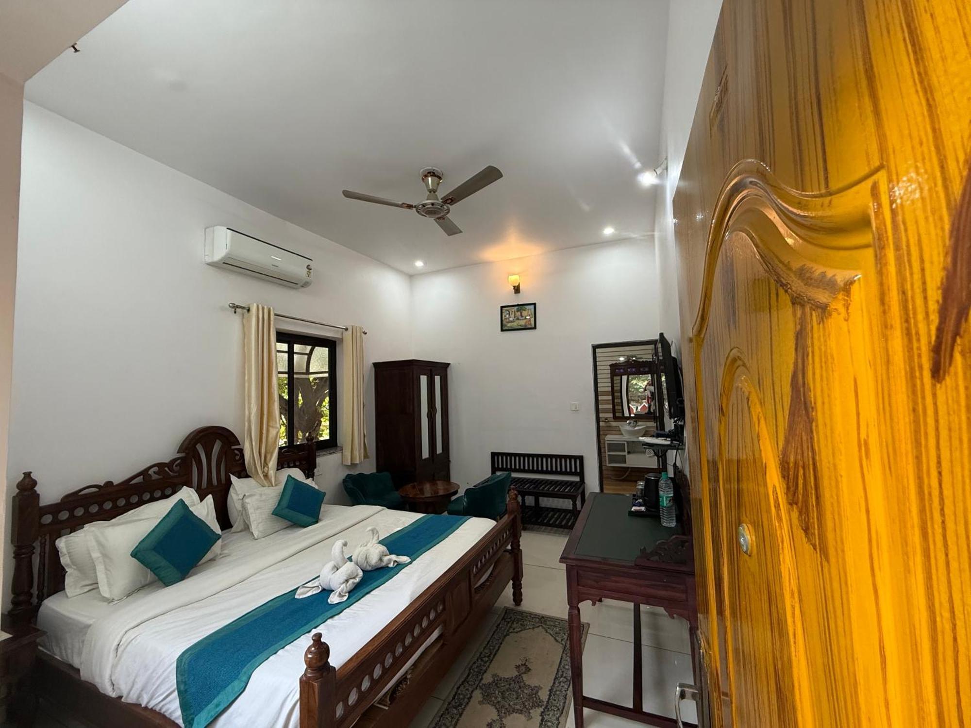 Hotel Green Heaven Resort Пушкар Екстериор снимка