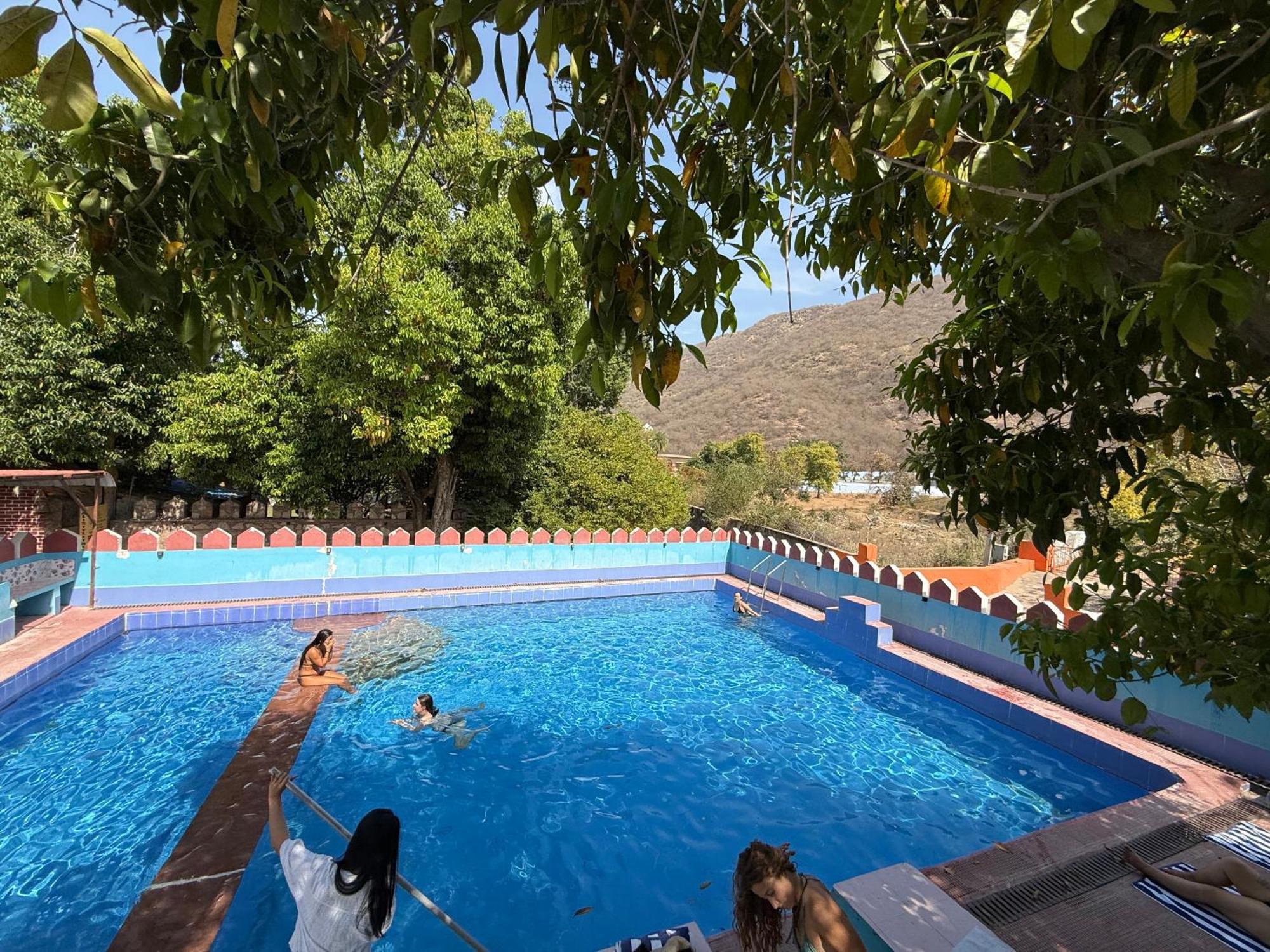 Hotel Green Heaven Resort Пушкар Екстериор снимка